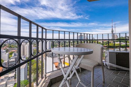 Apartamento à venda com 150m², 2 quartos e 3 vagasSuíte 1 - Varanda