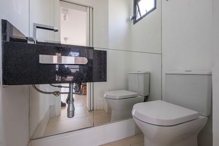 Apartamento à venda com 150m², 2 quartos e 3 vagasLavabo