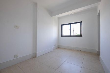 Apartamento à venda com 150m², 2 quartos e 3 vagasSuíte 2