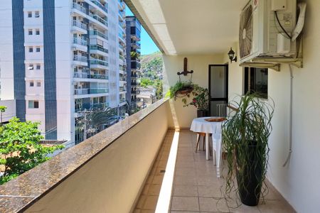 Varanda da Sala de apartamento à venda com 2 quartos, 150m² em Icaraí, Niterói