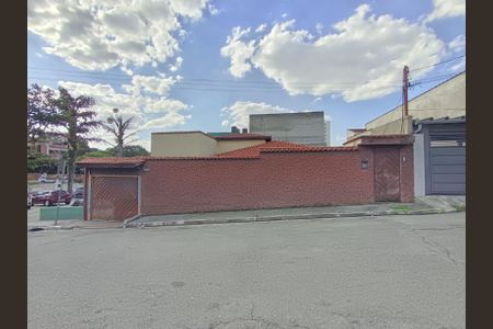 Casa à venda com 190m², 3 quartos e 2 vagasFachada