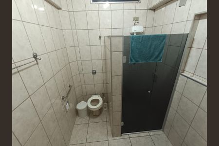 Casa à venda com 190m², 3 quartos e 2 vagasBanheiro