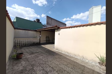 Casa à venda com 190m², 3 quartos e 2 vagasLavanderia