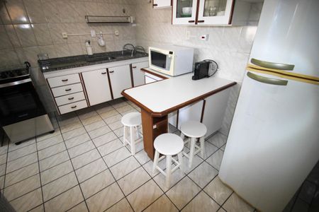 Apartamento para alugar com 65m², 2 quartos e 1 vaga Apartamento para alugar com 65m², 2 quartos e 1 vagaCozinha