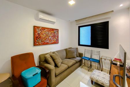 Apartamento à venda com 87m², 3 quartos e 2 vagasQuarto 2