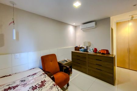 Apartamento à venda com 87m², 3 quartos e 2 vagasSuíte