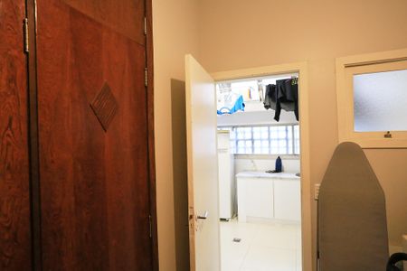 Apartamento à venda com 490m², 4 quartos e 2 vagasQuarto de Serviço 1