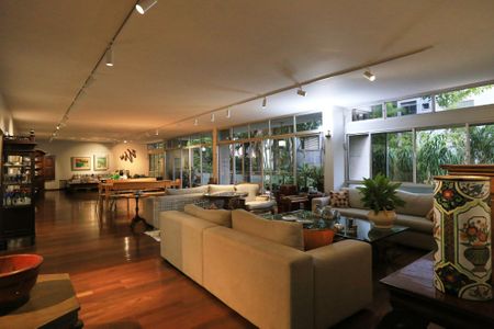 Sala de apartamento à venda com 4 quartos, 490m² em Serra, Belo Horizonte