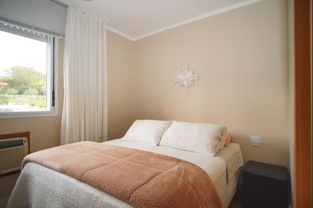 Suíte de apartamento para alugar com 3 quartos, 68m² em Jardim Carvalho, Porto Alegre