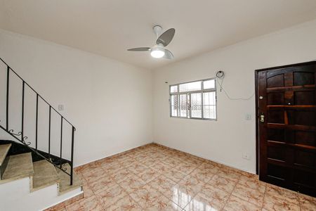 Sala de casa para alugar com 2 quartos, 84m² em Chácara Mafalda, São Paulo