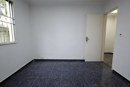 Apartamento para alugar com 53m², 2 quartos e 1 vaga Apartamento para alugar com 53m², 2 quartos e 1 vagaQuarto 2