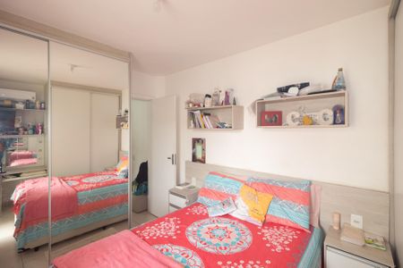 Suíte de casa de condomínio para alugar com 2 quartos, 120m² em Campo Grande, Rio de Janeiro