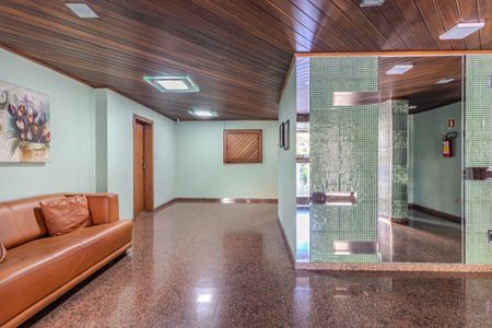 Apartamento para alugar com 159m², 3 quartos e 4 vagasHall