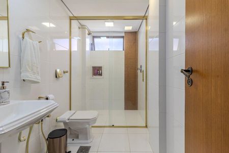 Apartamento para alugar com 159m², 3 quartos e 4 vagasBanheiro Social