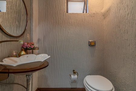 Apartamento para alugar com 159m², 3 quartos e 4 vagasLavabo