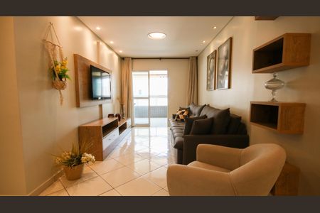 Apartamento para alugar com 110m², 3 quartos e 2 vagasSala