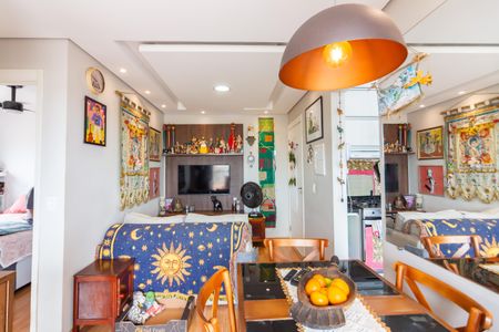 Sala  de apartamento à venda com 2 quartos, 47m² em Vila Yolanda, Osasco