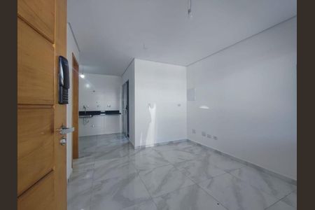 Casa à venda com 3 quartos, 90m² em Vila Ivone, São Paulo