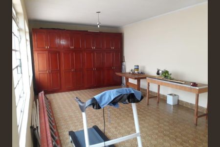 Casa à venda com 3 quartos, 284m² em Vila Graciosa, São Paulo