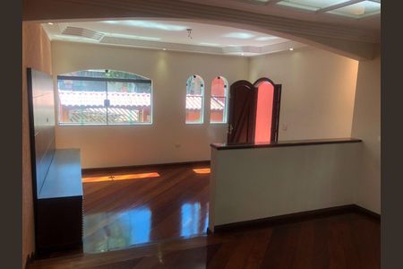 Casa à venda com 3 quartos, 262m² em Parque Marajoara, Santo André