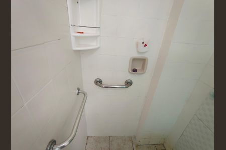 Apartamento para alugar com 92m², 2 quartos e 1 vaga Apartamento para alugar com 92m², 2 quartos e 1 vagaBanheiro da Suíte