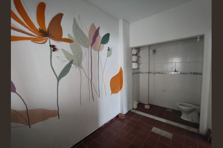 Apartamento para alugar com 92m², 2 quartos e 1 vaga Apartamento para alugar com 92m², 2 quartos e 1 vagaBanheiro de Serviço