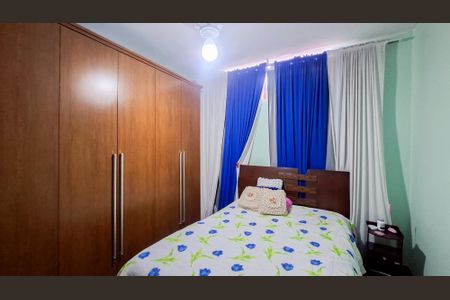 Quarto de casa à venda com 4 quartos, 400m² em Santa Cruz, Belo Horizonte