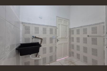 Casa para alugar com 75m², 1 quarto e 1 vagaÁrea de Serviço