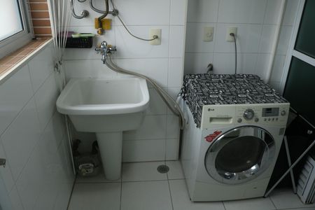 Apartamento para alugar com 94m², 2 quartos e 2 vagasÁrea de Serviço