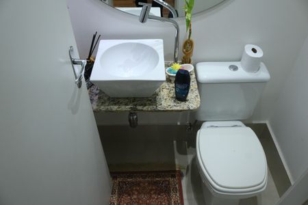 Apartamento para alugar com 94m², 2 quartos e 2 vagasLavabo