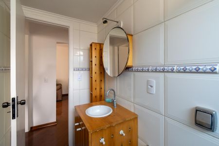 Apartamento para alugar com 67m², 2 quartos e 2 vagasBanheiro Social