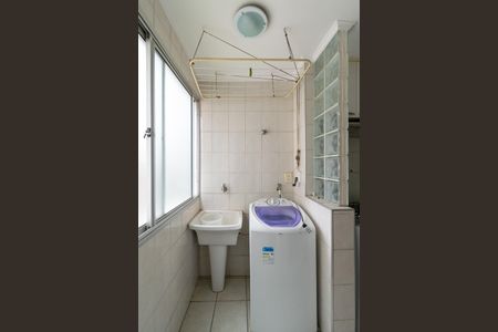 Apartamento para alugar com 67m², 2 quartos e 2 vagasÁrea de Serviço