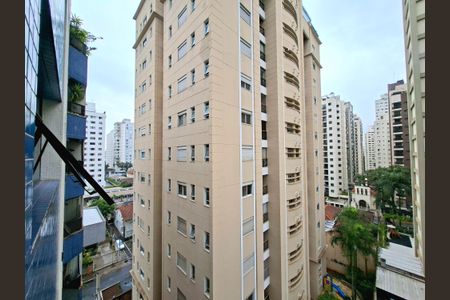 Vista de apartamento para alugar com 3 quartos, 145m² em Indianópolis, São Paulo