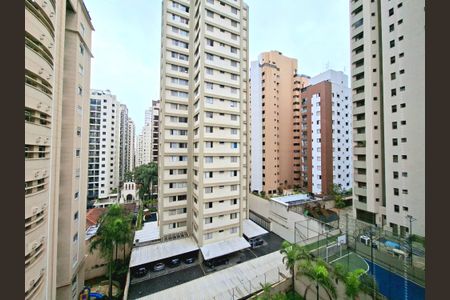 Vista de apartamento para alugar com 3 quartos, 145m² em Indianópolis, São Paulo