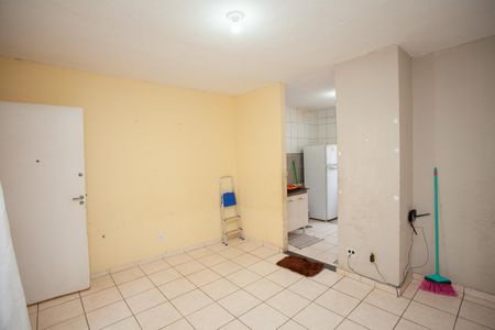 Sala de apartamento à venda com 2 quartos, 43m² em Europa, Contagem