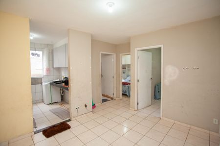 Sala de apartamento à venda com 2 quartos, 43m² em Europa, Contagem