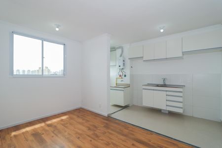 Sala/Cozinha de apartamento para alugar com 2 quartos, 42m² em Jardim Maria Duarte, São Paulo