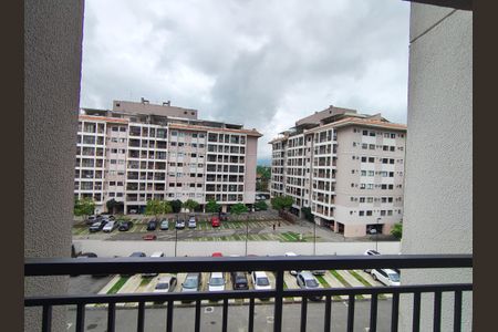 Sacada de apartamento para alugar com 2 quartos, 46m² em Taquara, Rio de Janeiro