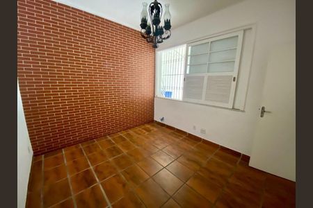 Casa à venda com 4 quartos, 210m² em Santa Rosa, Niterói
