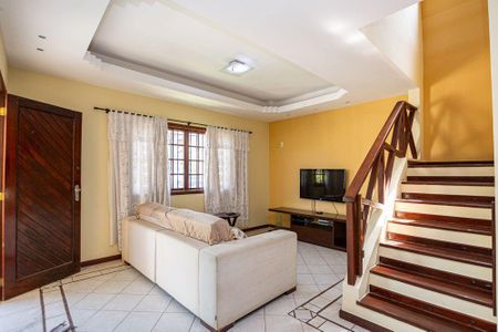 Casa à venda com 3 quartos, 195m² em Piratininga, Niterói