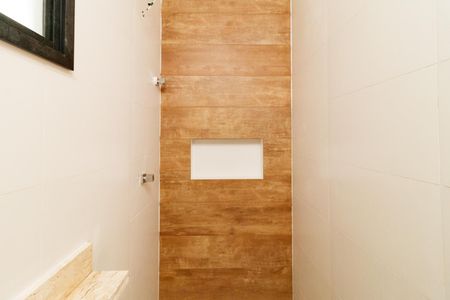 Apartamento para alugar com 47m², 2 quartos e 1 vaga Apartamento para alugar com 47m², 2 quartos e 1 vagaBanheiro