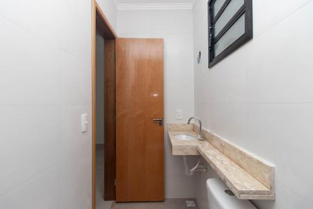 Apartamento para alugar com 46m², 2 quartos e 1 vaga Apartamento para alugar com 46m², 2 quartos e 1 vagaBanheiro