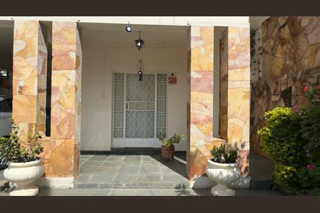 Casa à venda com 5 quartos, 450m² em São Lucas, Belo Horizonte