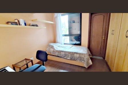 Apartamento para alugar com 156m², 4 quartos e 1 vaga Apartamento para alugar com 156m², 4 quartos e 1 vagaQuarto 2