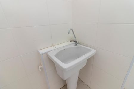 Apartamento à venda com 34m², 2 quartos e sem vaga Apartamento à venda com 34m², 2 quartos e sem vagaCozinha e Área de Serviço