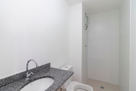 Apartamento à venda com 34m², 2 quartos e sem vaga Apartamento à venda com 34m², 2 quartos e sem vagaBanheiro da Suíte