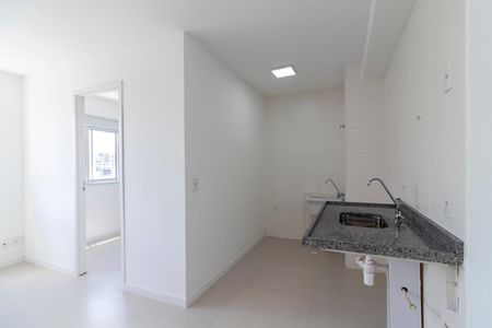 Apartamento à venda com 34m², 2 quartos e sem vaga Apartamento à venda com 34m², 2 quartos e sem vagaCozinha e Área de Serviço