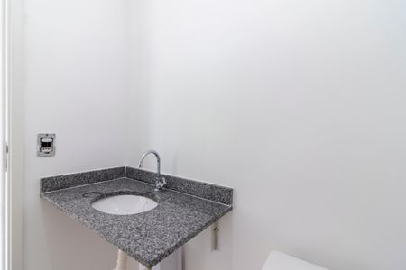 Apartamento à venda com 34m², 2 quartos e sem vaga Apartamento à venda com 34m², 2 quartos e sem vagaBanheiro da Suíte