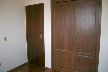 Apartamento para alugar com 93m², 3 quartos e 1 vagaQuarto 2