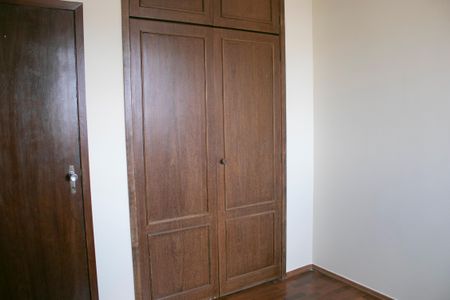 Apartamento para alugar com 93m², 3 quartos e 1 vagaQuarto 2